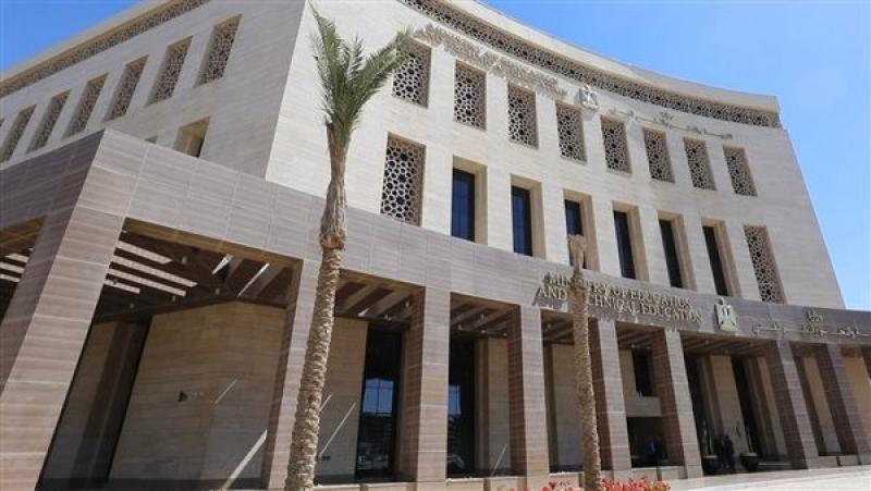 بشرى للمعلمين الجدد.. 7500 جنيها راتب أساسي بعد الزيادة الأخيرة