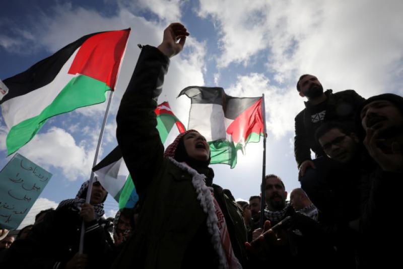 رئيس مجلس النواب الأمريكي يقترح سحب تأشيرات الطلاب الأجانب المشاركين بمظاهرات دعم فلسطين