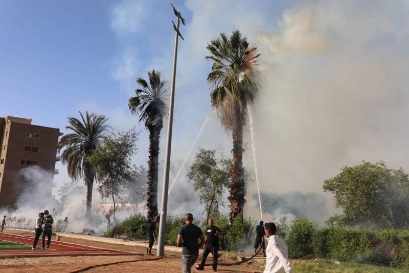 المنيا: السيطرة على حريق داخل سور مدرسة الفريق صفي الدين أبوشناف