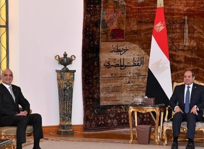 الرئيس السيسي يستقبل بشر الخصاونة رئيس الوزراء الأردني