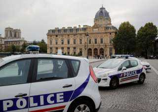 فرنسا: الادعاء يطالب بتوقيع عقوبات بالسجن في حادث سكة حديد مميت عام 2015