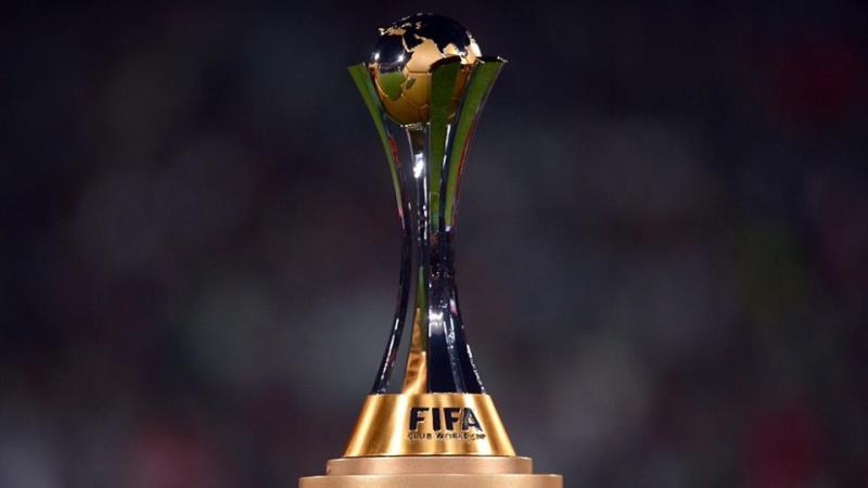 فيفا يتمسك بإقامة كأس العالم للأندية بنظامها الجديد رغم التهديدات