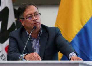 الرئيس الكولومبي بيترو ينتقد البرلمان وينفي محاولة السعي لإعادة انتخابه