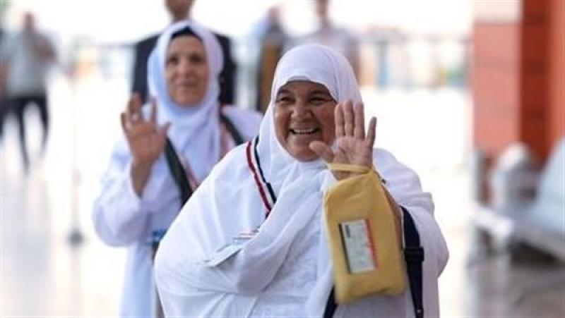 استمرار تفويج الحجاج المصريين من المدينة المنورة إلى مكة بأتوبيسات حديثة مكيفة