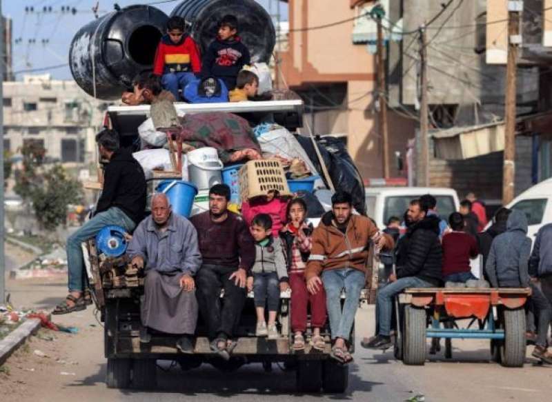 وزير الداخلية اللبناني: استقبلنا أكثر من 70 ألف نازح في مراكز الإيواء الرسمية