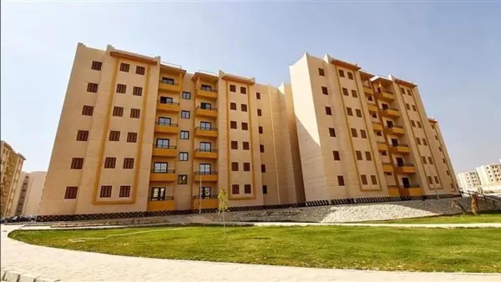 شقق الإسكان الاجتماعي
