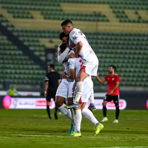  الزمالك والمصرى 