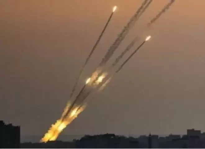 جيش الاحتلال: اعتراض صاروخ أُطلق من اليمن قبل وصوله إلى الأجواء الإسرائيلية