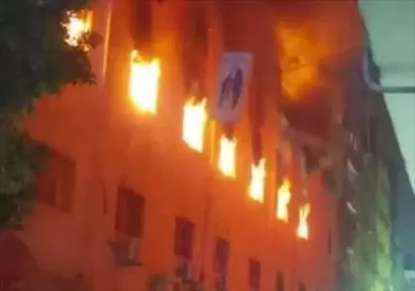 الحماية المدنية تسيطر على حريق هائل بكنيسة مار جرجس بقفط في قنا