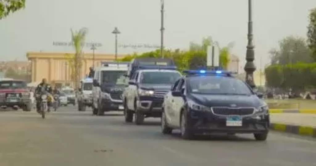 ضبط سائق سيارة بمنظومة نقل خاصة بتهمة التعدى على راكبة