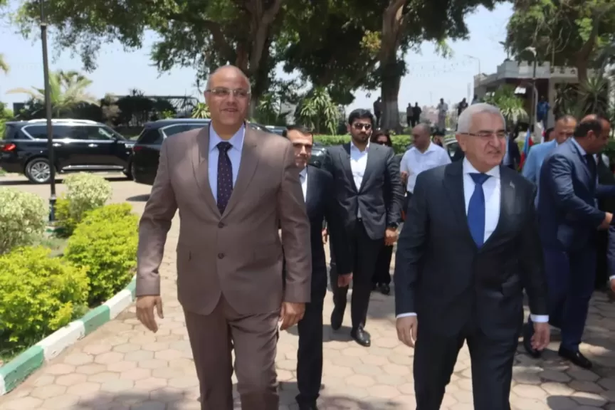 محافظ القليوبية يستقبل سفير أذربيجان بالقناطر الخيرية في ذكرى ميلاد الزعيم حيدر علييف