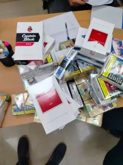 محافظ أسيوط: ضبط مشروبات غازية غير صالحة للاستهلاك الآدمي وتحرير 382 محضر