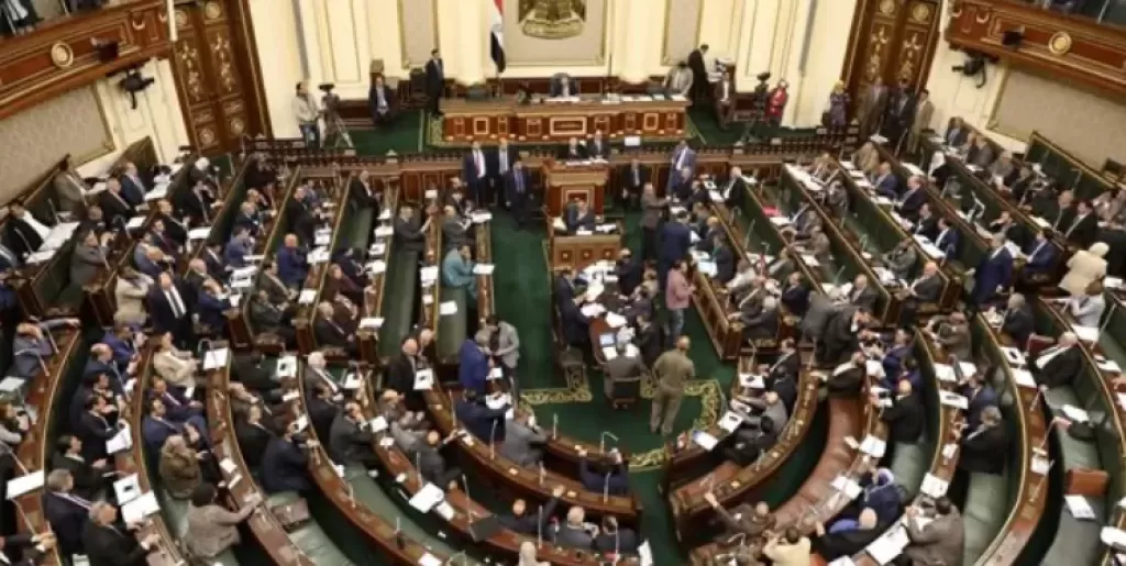إسكان النواب تواصل حواراتها حول تعديل قانون الإيجار القديم.. مطالبات بتقليص فترات التحرير وزيادة الإيجارات
