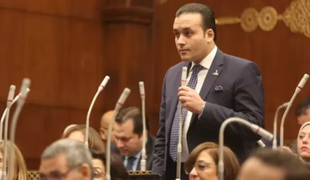 النائب عمرو فهمي: ضرورة إجراء دراسات دقيقة بشأن الإيجار القديم وحله بشكل عادل  يراعى حقوق الطرفين