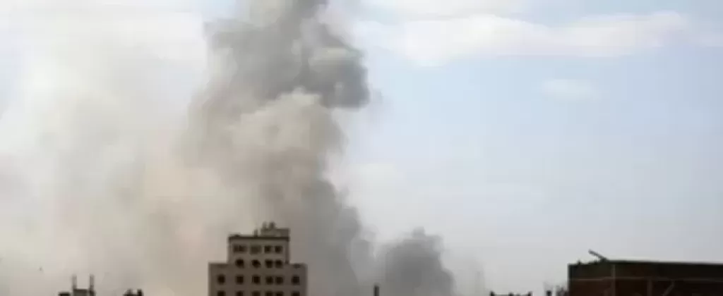 الاحتلال يصدر أوامر بإخلاء مواني رأس عيسى والحديدة والصليف باليمن تمهيدا لقصفها