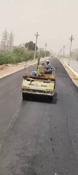 محافظ الغربية يتابع أعمال الرصف بكورنيش المحلة الجديد