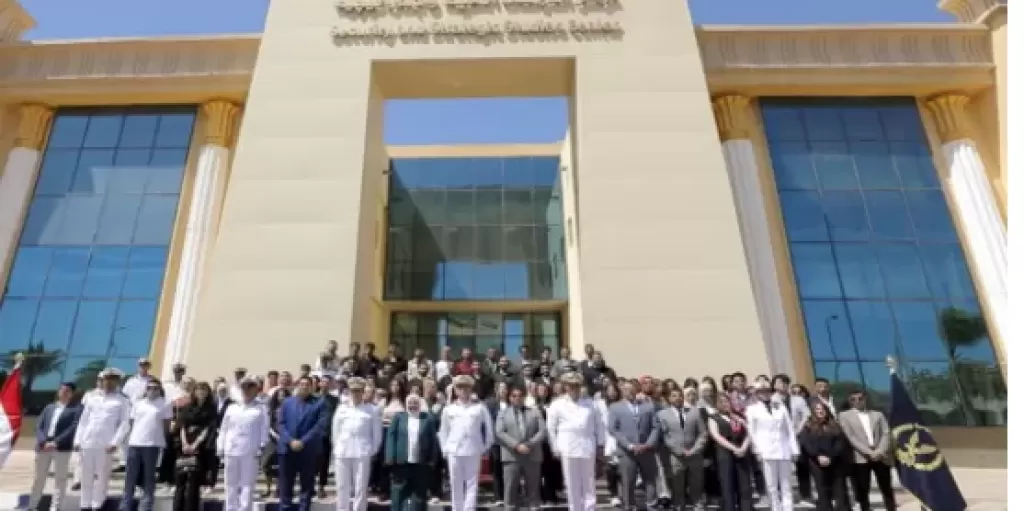 ‎ الداخلية تستقبل الشباب المشاركين في النسخة الرابعة من برنامج القمة العالمية للقيادات الشبابية الإعلامية