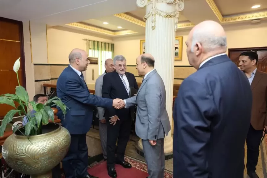 محافظ كفرالشيخ يستقبل رئيس هيئة الأوقاف المصرية لبحث ملفات التعاون المشترك وتعزيز فرص الاستثمار بالمحافظة
