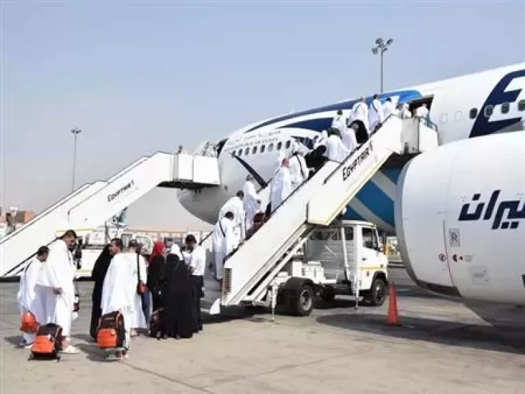 الشركات السياحية تطالب بالتصدي لشركات الطيران قبل بدء موسم الحج