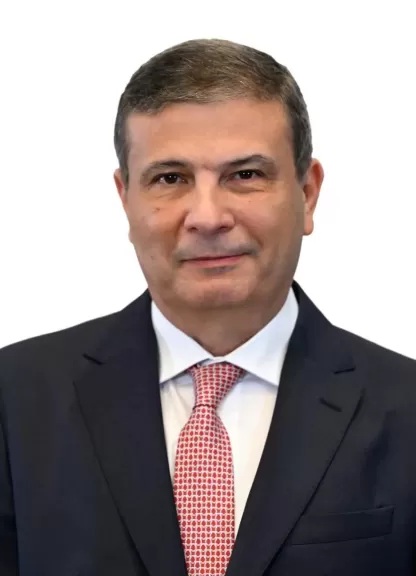 الزراعة: تعلن حصاد 2.4 مليون فدان منزرعة بالقمح حتى الآن..  وتوريد 2.5 مليون طن