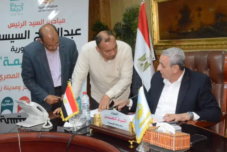 محافظ الغربية: مراجعة موقف المشروعات الجاري تنفيذها بالمحلة وسمنود وقطور وبسيون