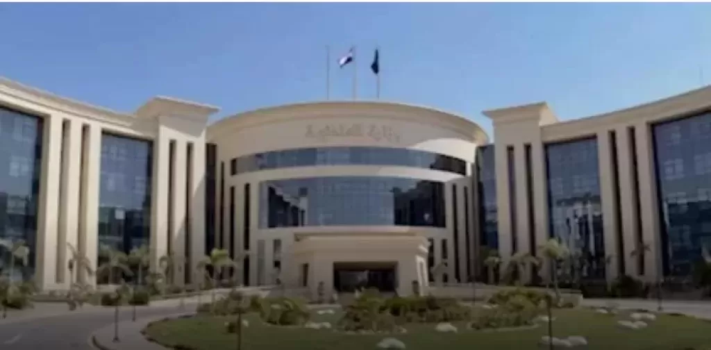 أجهزة وزارة الداخلية تواصل حملاتها الأمنية الموسعة بجميع مديريات الأمن