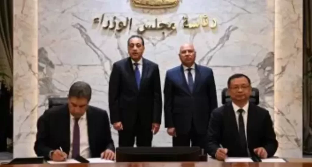 رئيس الوزراء: نتطلع لتفعيل المجلس الأعلى التنسيقي المشترك مع السعودية
