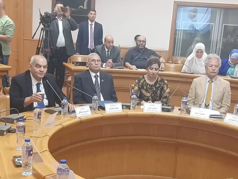 «المشاركة الانتخابية حق وواجب دستوري»  بالأعلى للثقافة