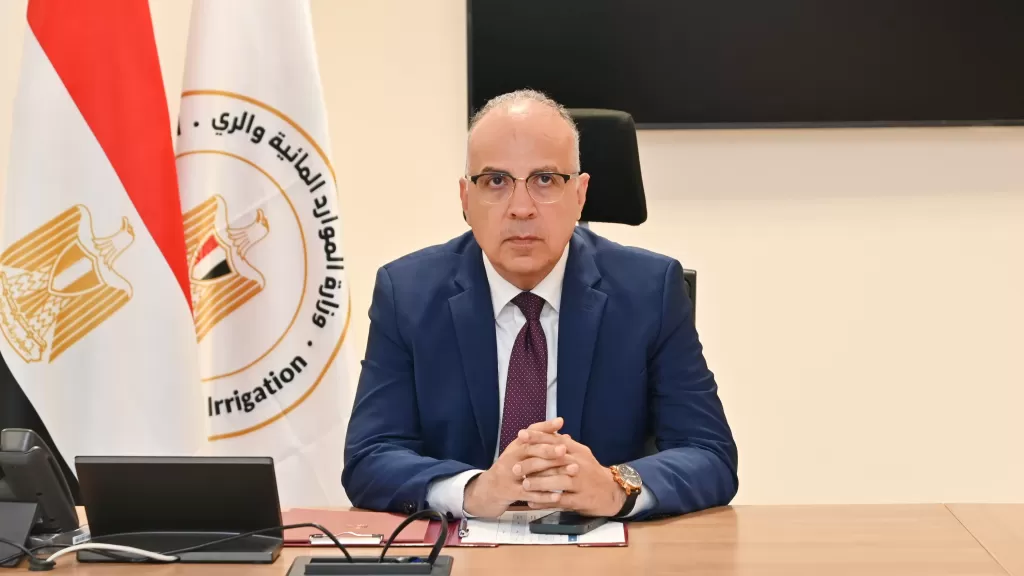 وزير الري يناقش مقترح ”مشروع إعادة تأهيل نظام الرى في وادى النقرة لمواجهة التغيرات المناخية