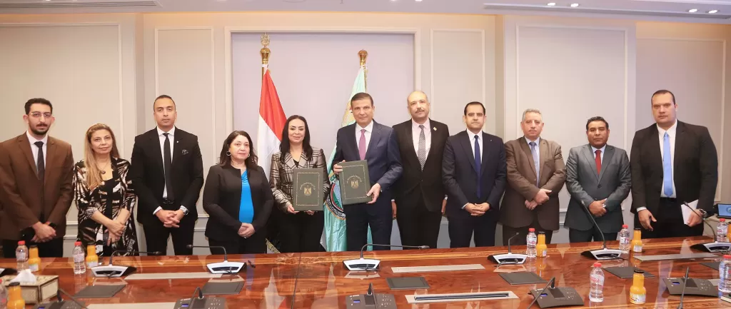 الزراعة والتضامن يوقعان بروتوكول تعاون مشترك لدعم مبادرة quot;ازرعquot;