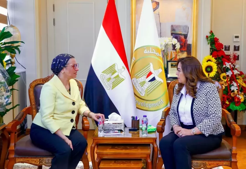 وزيرتا التنمية المحلية والبيئة تتابعان عمل منظومة المخلفات الصلبة بالمحافظات