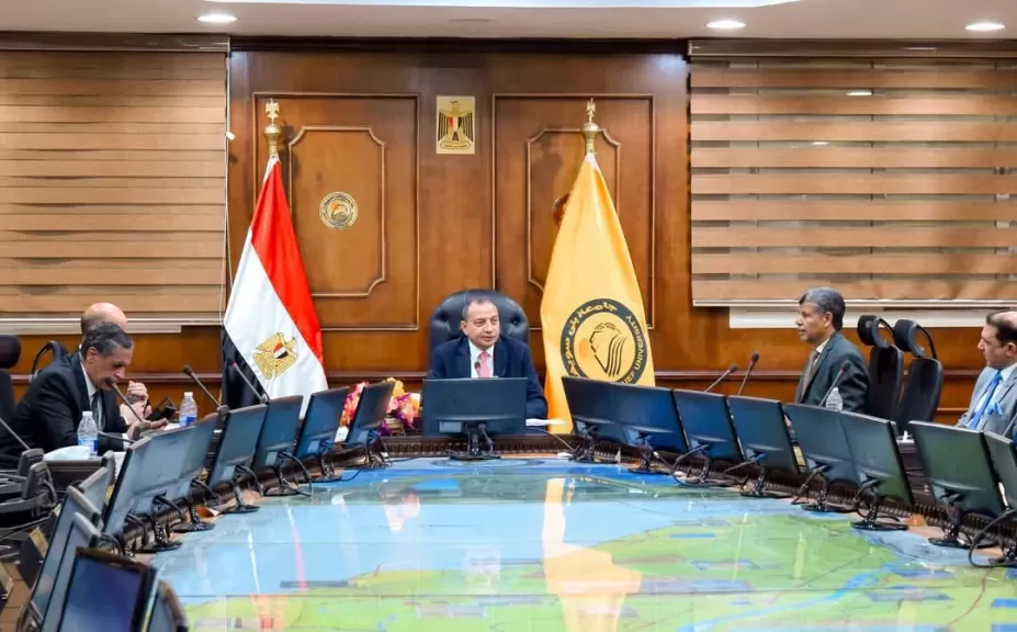 مجلس جامعة بني سويف يوافق على عقد عدد من الندوات التوعوية وورش العمل بكليات الجامعة