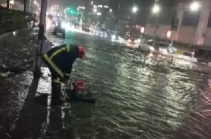 جهود أمنية مكثفة لأجهزة وزارة الداخلية لمواجهة تداعيات سوء الأحوال الجوية بمحافظة الإسكندرية