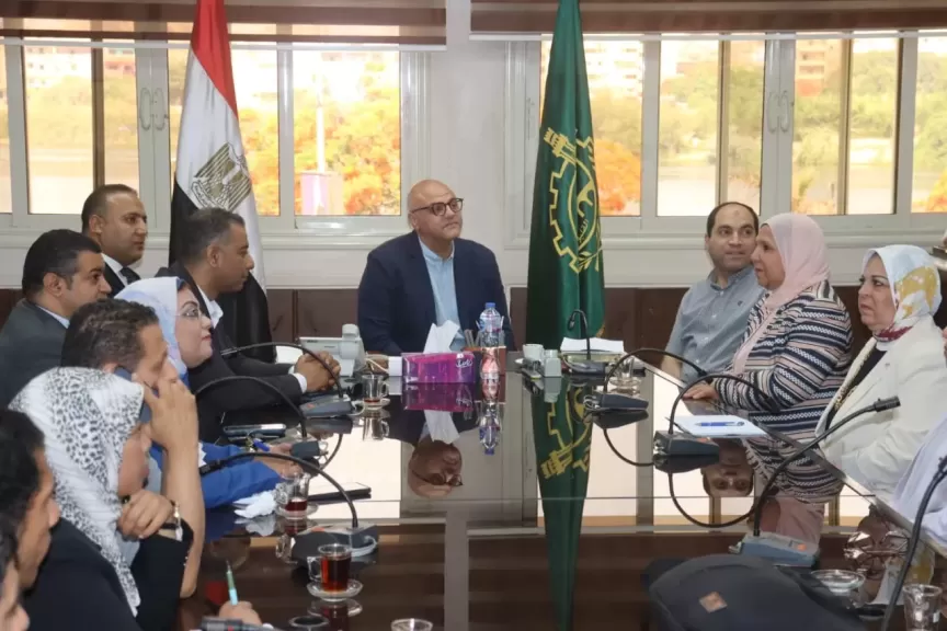 محافظ القليوبية يلتقي بممثلي اتحاد بشبابها التابع لوزارة الشباب والرياضة