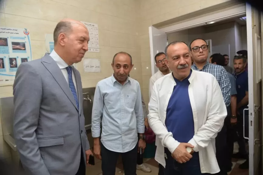 محافظ أسيوط يشهد انطلاق تقنية طبية جديدة ”ERCP” بوحدة المناظير بمستشفى المبرة