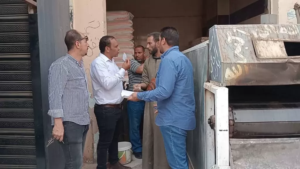 محافظ المنيا : ضبط 140  مخالفة خلال حملات تفتيشية تموينية مكبرة على الأسواق والمخابز