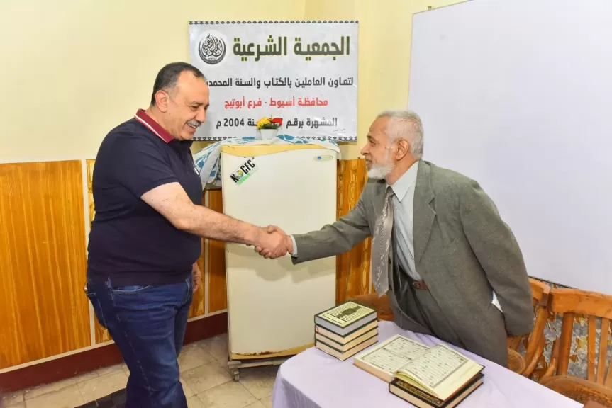 محافظ أسيوط يفتتح مركزًا طبيًا متخصصًا بمدينة أبوتيج لتعزيز الخدمات الصحية للمواطنين