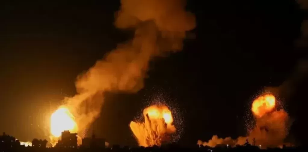 إذاعة الجيش الإسرائيلي: سلاح الجو نفذ عملية في حي يقيم فيه كبار قادة الحرس الثوري الإيراني