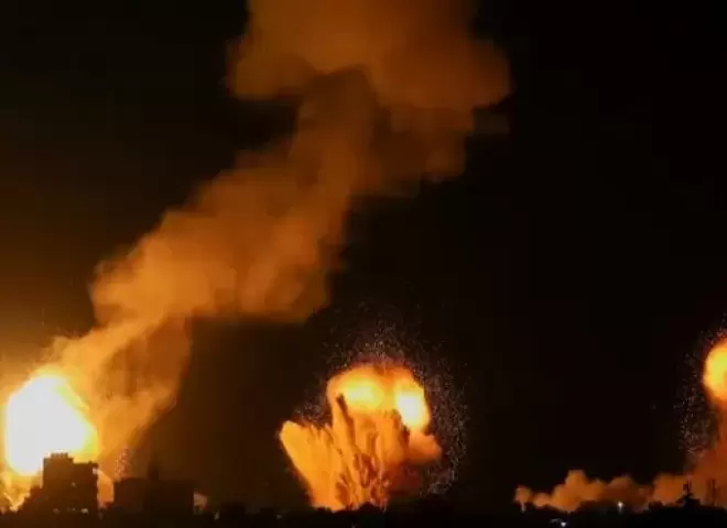 إذاعة الجيش الإسرائيلي: سلاح الجو نفذ عملية في حي يقيم فيه كبار قادة الحرس الثوري الإيراني
