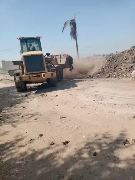 محافظ أسيوط: رفع 147 طن مخلفات وقمامة خلال حملات موسعة لرفع كفاءة منظومة النظافة بمركز صدفا