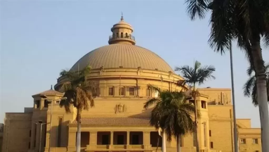 الحكومة تنفي خصخصة الجامعات الحكومية وتؤكد تطوير البرامج الدراسية بمختلف الكليات