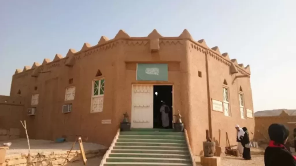 السياحة التاريخية الدينية في متاحف مكة والمدينة