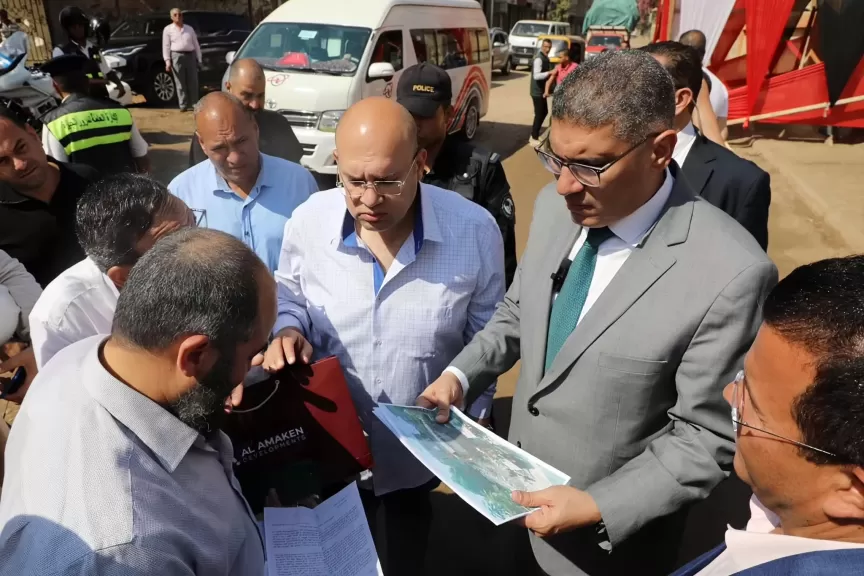 محافظ الجيزة: إزالة تعديات على كوبري بهجات بالمنوات تمهيدًا لإقامة موقف سرفيس نموذجي