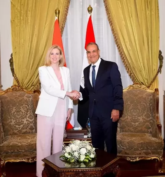 وزيرة خارجية النمسا: مصر أهم شريك لبلادنا في المنطقة