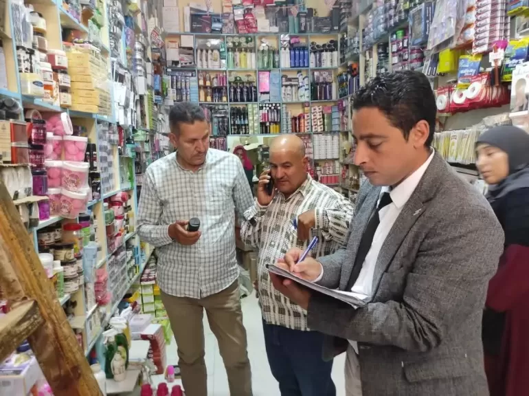 ضبط 95 مخالفة تموينية في حملات موسعة على الأسواق والمخابز بالمنيا