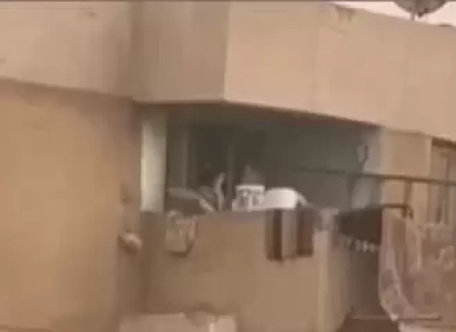 والدة طفل البلكونة: اللي صورت الفيديو دمرت بيتنا