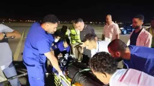 الصحة: 4 وفيات و22 مصابًا في حادث غرق بارجة بخليج السويس.. ونقل المصابين جواً إلى مستشفى الجونة