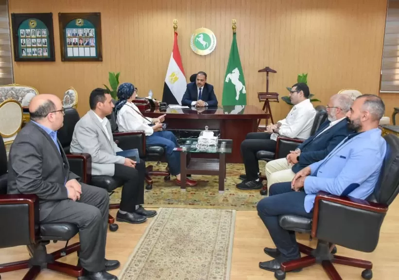 محافظ الشرقية يلتقى رئيس معهد تكنولوجيا المعلومات ”ITI” بوزارة الإتصالات وتكنولوجيا المعلومات