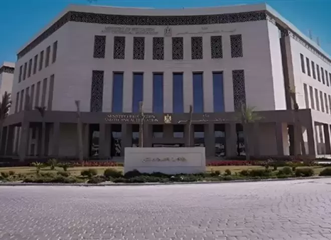 وزارة التعليم تصدر تعليمات تنظيمية بشأن تحويلات طلاب المرحلة الثانوية 2026