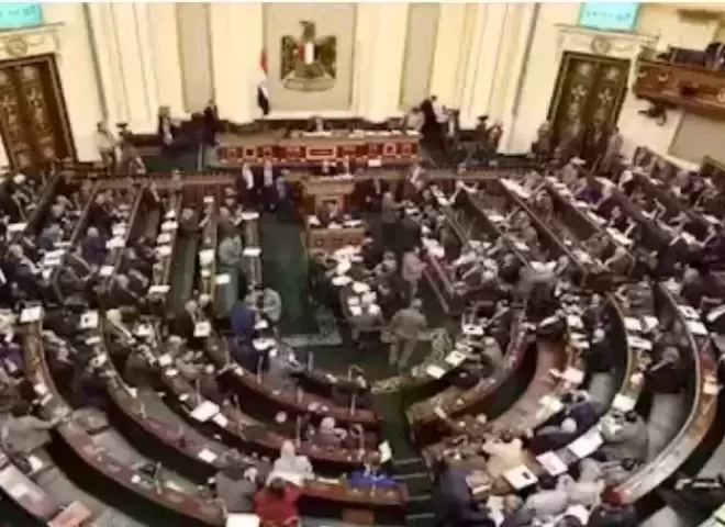 رفض مباشر من البرلمان والحكومة لحذف إخلاء الشقق أو زيادة مدة إنهاء العقود